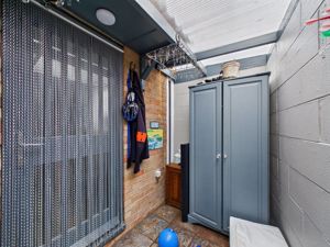 Photo 32- click for photo gallery